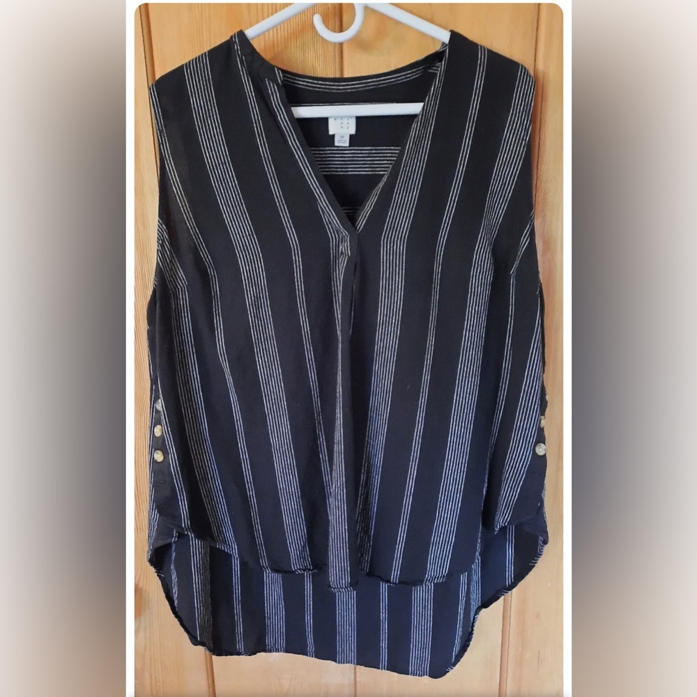 Black striped sleeveless top